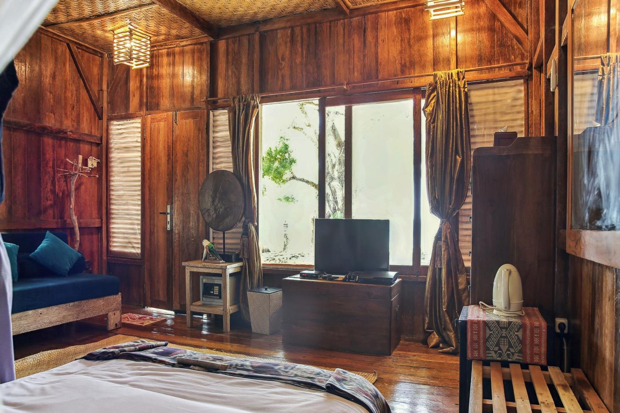 Cemara Beachfront Suite Mondu Exterior foto