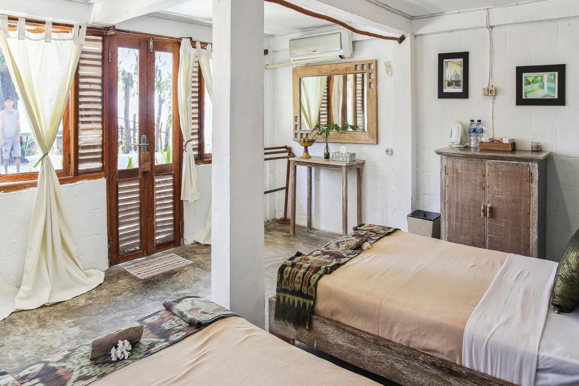 Cemara Beachfront Suite Mondu Exterior foto