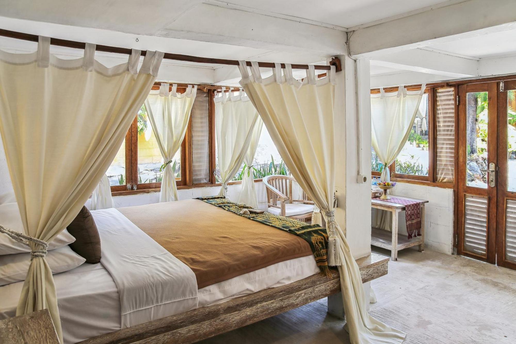 Cemara Beachfront Suite Mondu Exterior foto