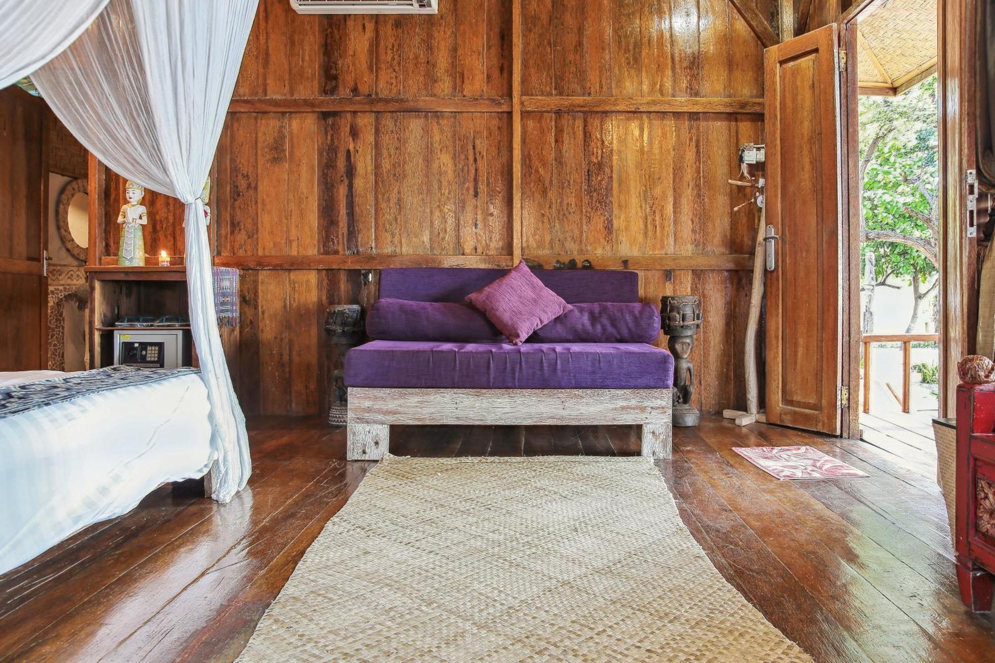 Cemara Beachfront Suite Mondu Exterior foto