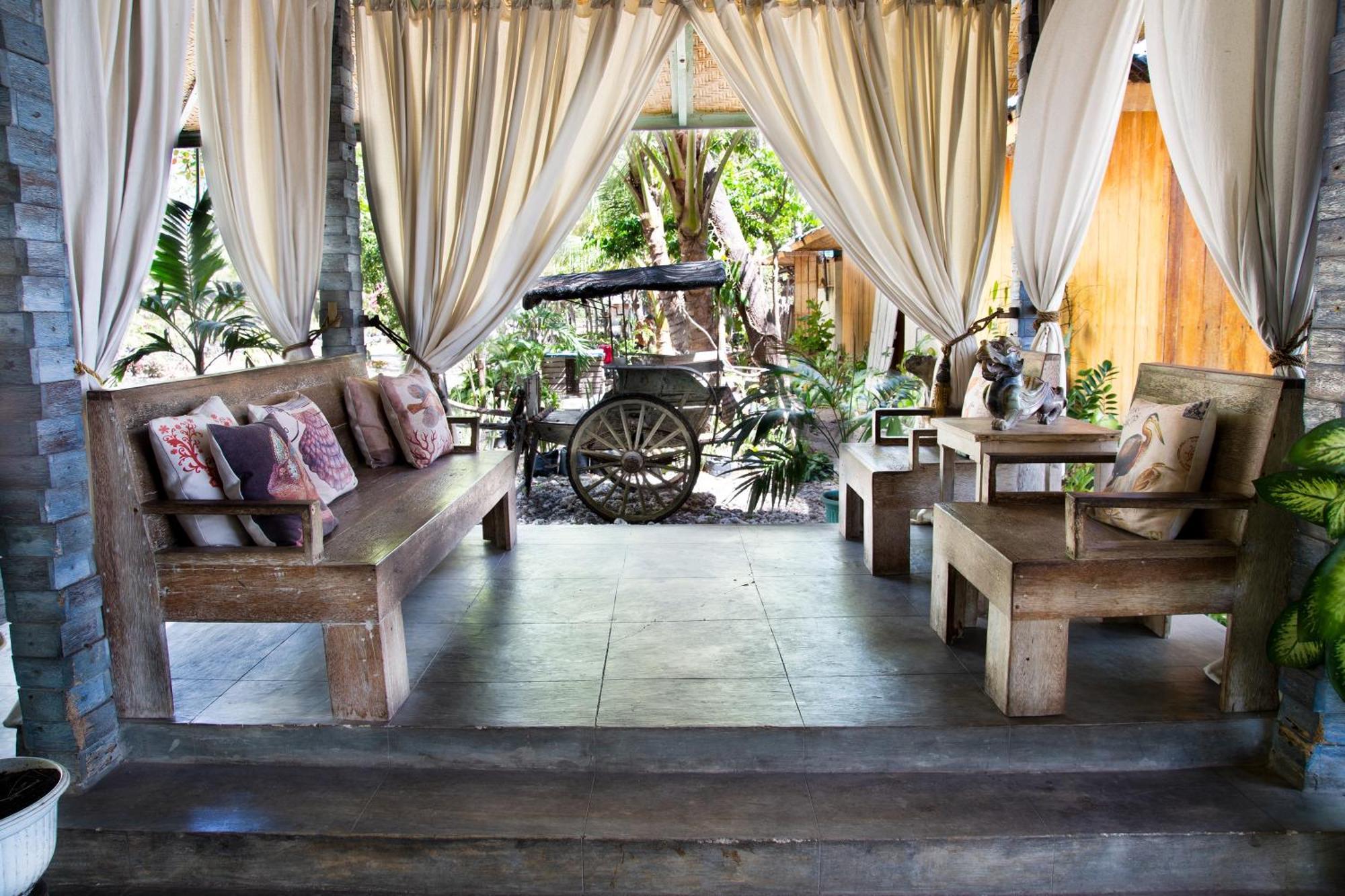 Cemara Beachfront Suite Mondu Exterior foto